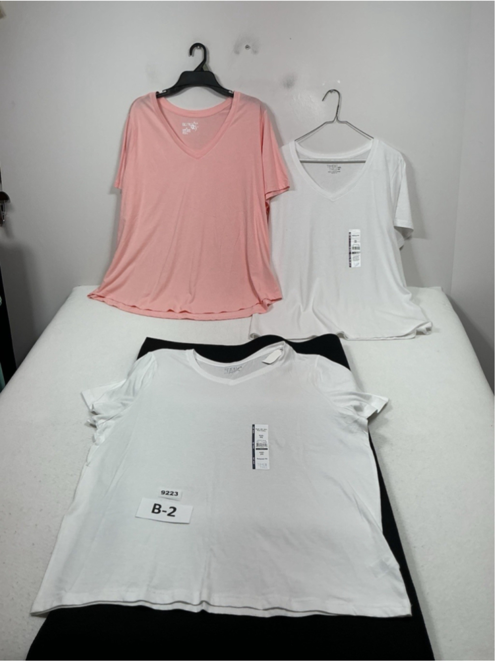 Womans New Set Of Three T Shirts Short Sleeve pullover Multicolor XXL To XXXL